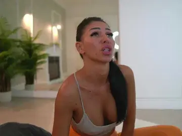 Bongacams Private Sex Chat of MyaBlack