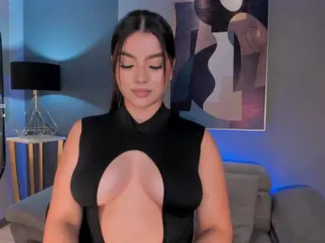 Bongacams Watch Live Sex Cams of CandaseRussell