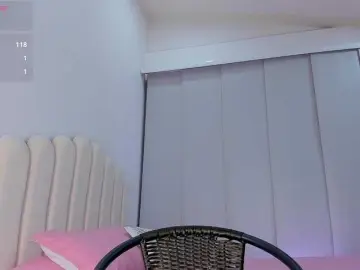 Bongacams Live Sex Cam of Amira-zahra