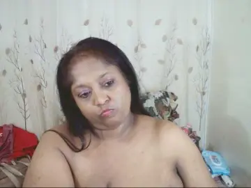 Bongacams Nude Webcam of Indiantasha