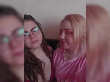 Bongacams Sex Cam of HolyDevilS