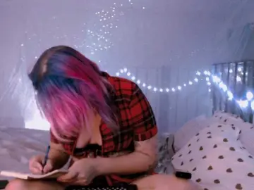 Bongacams Free Porn Cam of mymoonstar