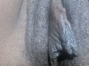 Bongacams Free Live Porn of Skinybitchx