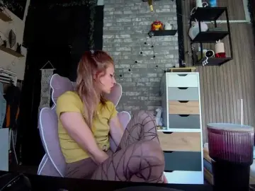 Bongacams Watch Live Sex Cams of karo131324