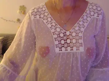 Bongacams Private Sex Chat of goodSnowQueen