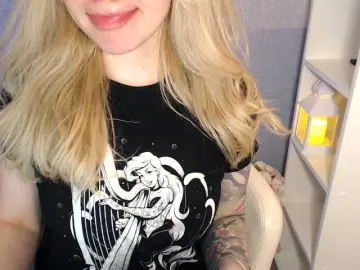 Bongacams Nude Webcam of SonaZ