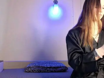 Bongacams Watch Live Sex Cams of HolySinnerOfficial