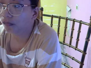 Bongacams Watch Live Sex Cams of MystiqueMiss