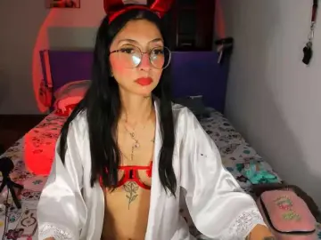 Bongacams Watch Live Sex Cams of Anaislux