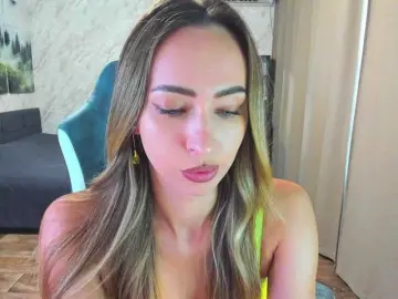 Bongacams Adult Video Chat of LolaLaLol