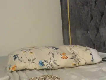 Bongacams Free Live Porn of CrystalSanta