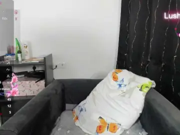 Bongacams Sex Cam of SweetLilith