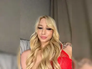 Bongacams Sex Cam of EwaBrown