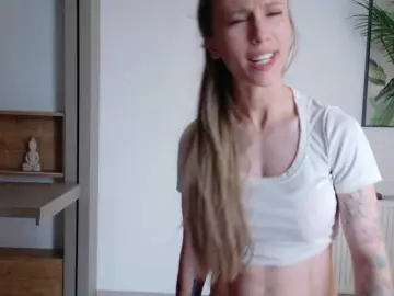 Bongacams Nude Webcam of DiddySweet1