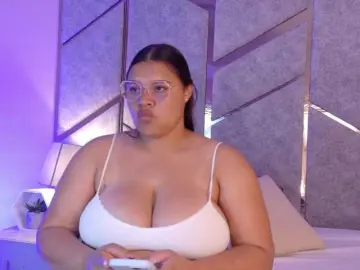 Bongacams Live Porn of Layla-Hot