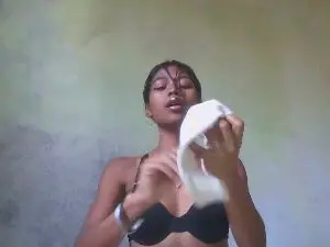 Cam4 Watch Live Sex Cams of Soloniain