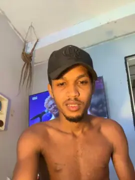 Cam4 Free Porn Cam of young_safado