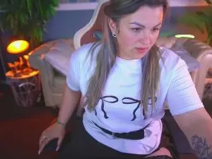 Cam4 Free Porn Cam of AlissyaGrayy