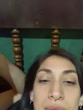 Cam4 Free Live Porn of gondesvirga1