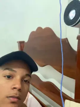 Cam4 Sex Chat of Welliton