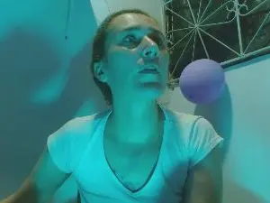 Cam4 Adult Video Chat of Mariam_wish1