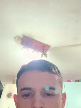 Cam4 Private Sex Chat of Leoo2277