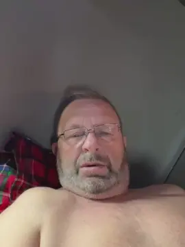 Cam4 Nude Webcam of curvycock67