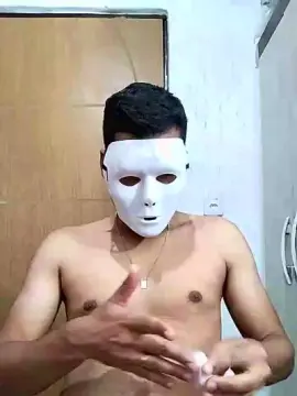 Cam4 Live Porn of maxshuel