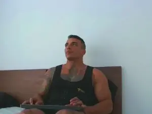 Cam4 Adult Webcam of Lucasflexthis_1