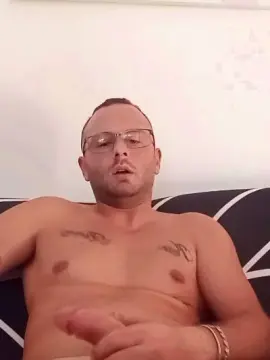 Cam4 Watch Live Sex Cams of ciao90sexy