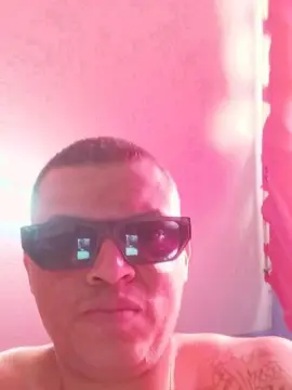 Cam4 Live Sex Cam of VitorhugoDotado