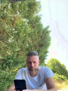 Cam4 Watch Live Sex Cams of Anjelo79