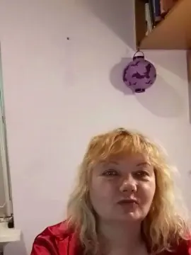 Cam4 Live Sex of Lusi777