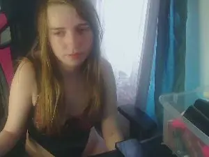 Cam4 Free Porn Cam of EvieRoseUK