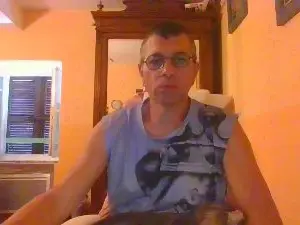 Cam4 Live Porn of bipass3esco3