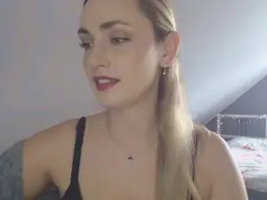 Cam4 Free Live Porn of ScarlettAngelX