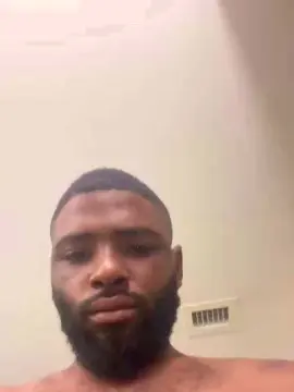 Cam4 Live Sex Cam of MacDaddyuncut