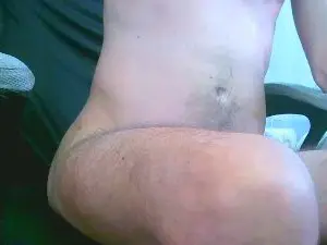 Cam4 Free Live Porn of hairyjockboyuk