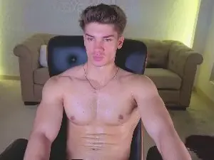 Cam4 Private Sex Chat of MaxKaidenn