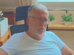 Cam4 Watch Live Sex Cams of subbear1968