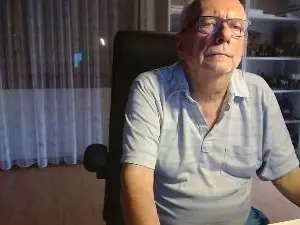 Cam4 Best Webcam of taxidancer1