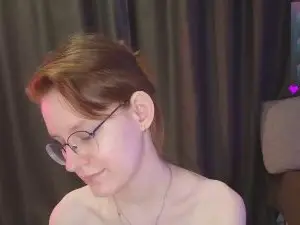 Cam4 Free Live Porn of EllySista