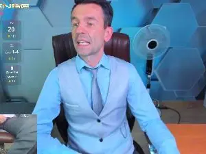 Cam4 Live Sex Cam of HenryGarret