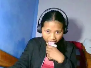Cam4 Live Sex Cam of elinah_xxx