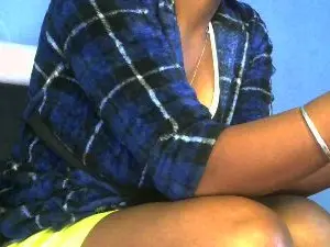 Cam4 Free Live Porn of Leonynda_1