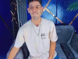Cam4 Free Live Porn of sexy_hairy1
