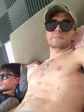 Cam4 Free Live Porn of Jonanbcn