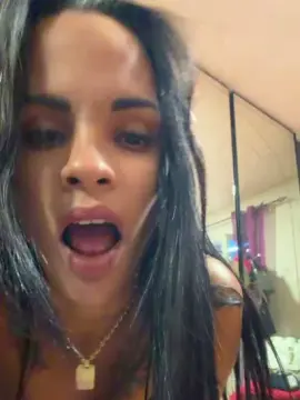 Cam4 Free Live Porn of Chanelsexi