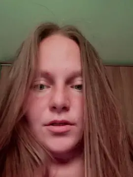 Cam4 Watch Live Sex Cams of Evasapples2025