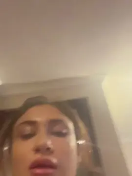 Cam4 Nude Webcam of sex_kitten8